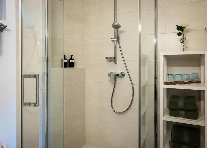 Mavijolu Lakeside Hallstatt